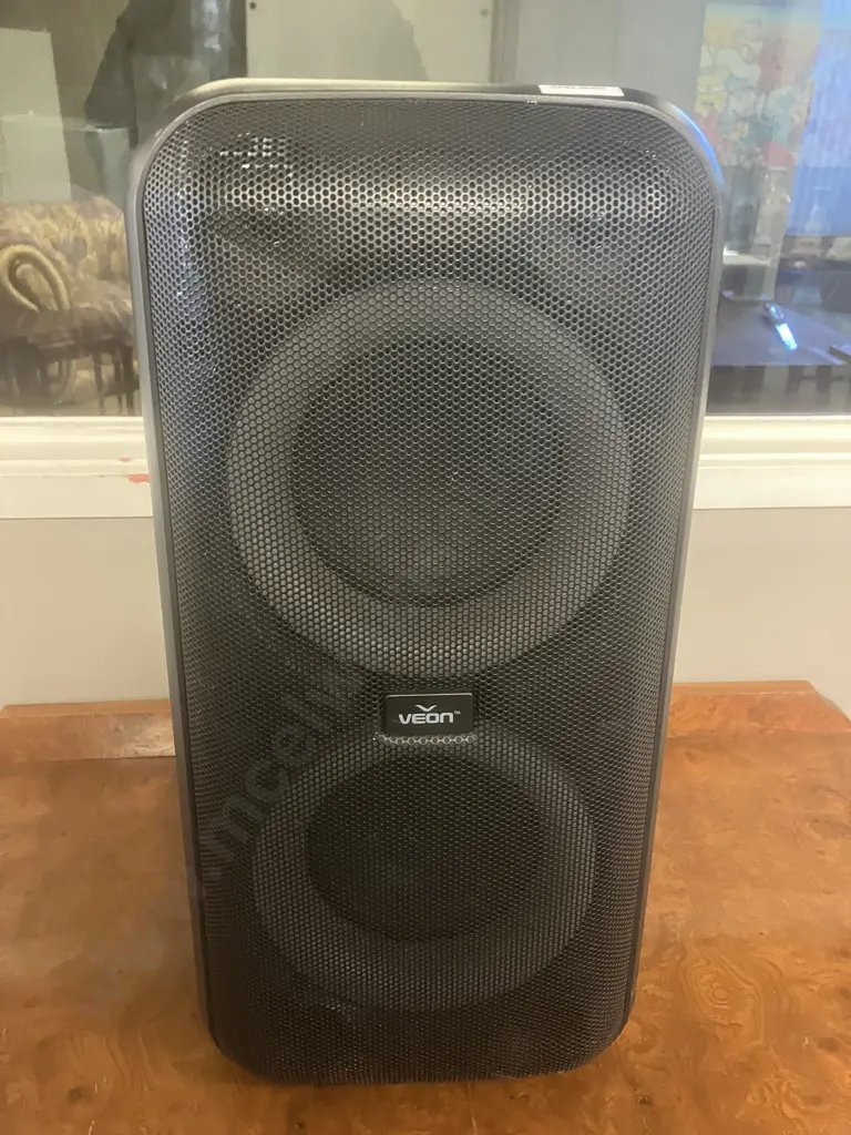 Veon Party Speaker Model VN26052020BK Image 1++