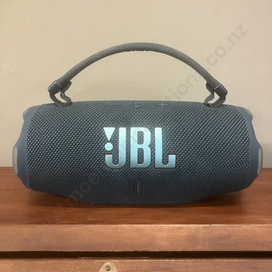 JBL Charge6 Portable Bluetooth Speaker - Blue