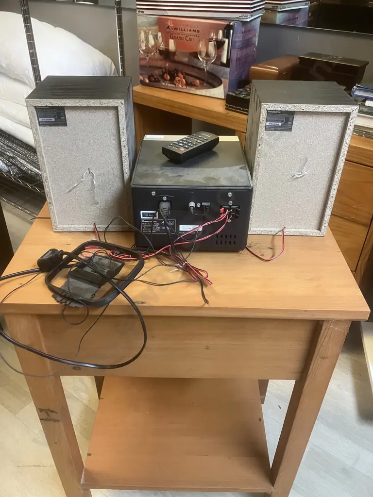 Panasonic SA-PM250 CD Stereo System With Remote Conrol Image 1++