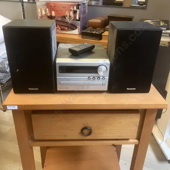 Panasonic SA-PM250 CD Stereo System With Remote Conrol