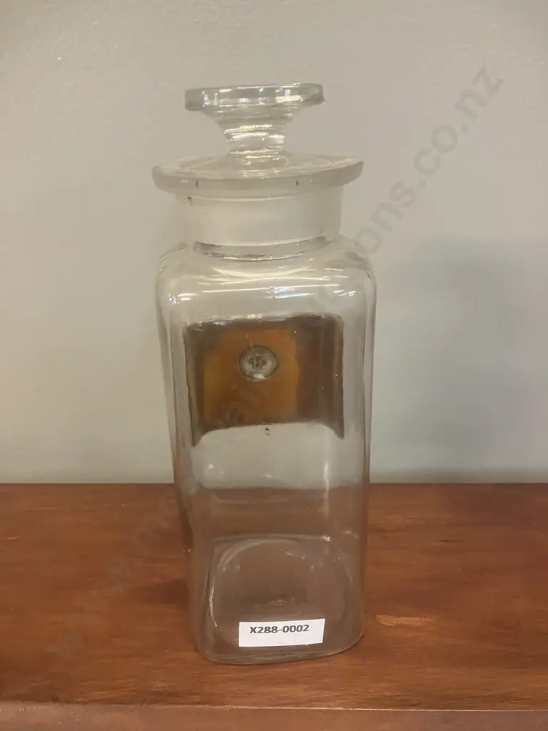 Antique Whitall Tatum Flint Glass Apothecary Jar & Stopper  - Label Under Glass. "G.TRAGAC.P." 1901-1924 (H19.5cm) Image 1++