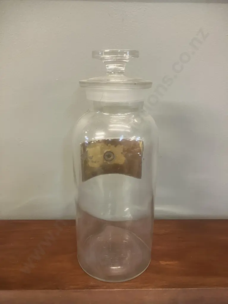 Antique Whitall Tatum Flint Glass Apothecary Jar & Stopper  - Label Under Glass. "P.CUBEBAE" 1901-1924 (H24cm) Image 1++