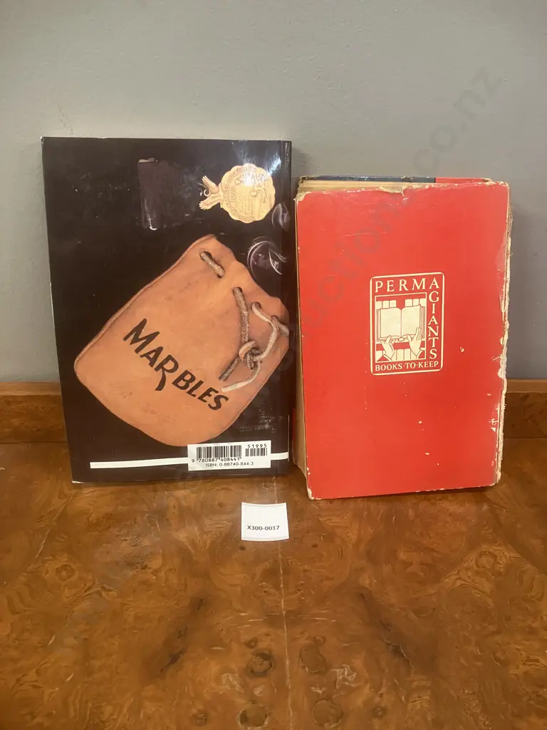 Robert Block's Marbles Identification & Price Guide & Hoyles Book Of Games 1949 Image 1++