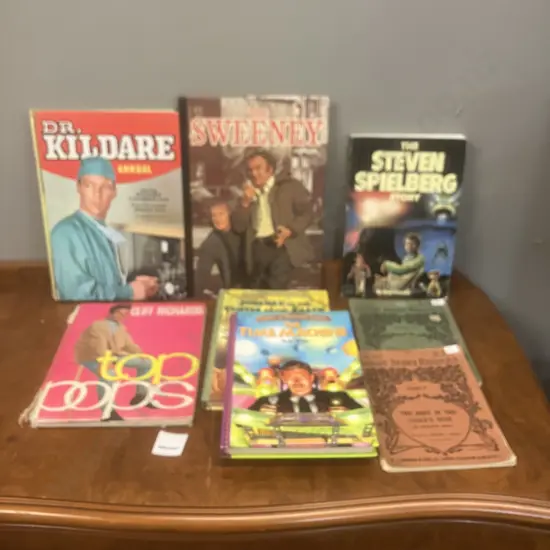 The Steven Spielberg Story 1983 First Edition, AL Bright Story Readers, Cliff Richards Top Pops, Vintage Annuals