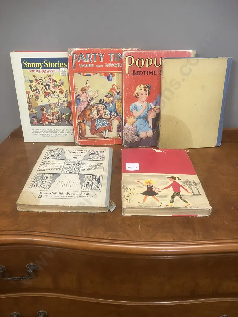 Vintage Girls Annuals, Birn Bros Books, Sunny Stories Annual Etc Image 1++