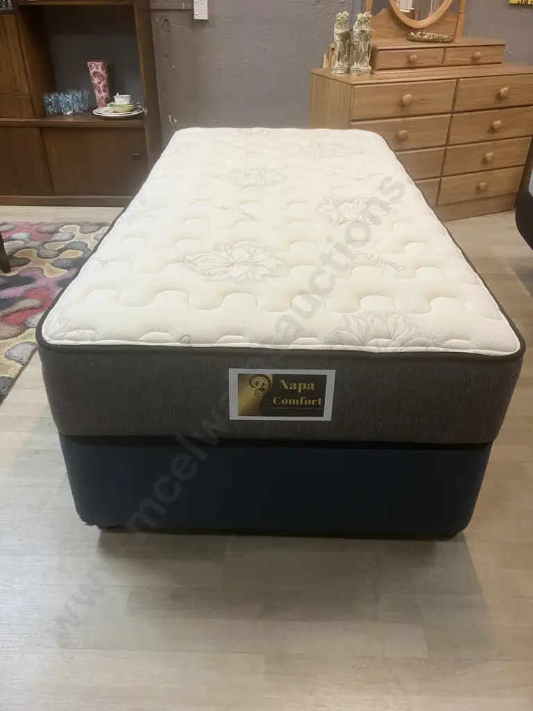 Single Size Napa Comfort Mattress With 2 Drawer Divan Base. 92 x 180cm Image 1++