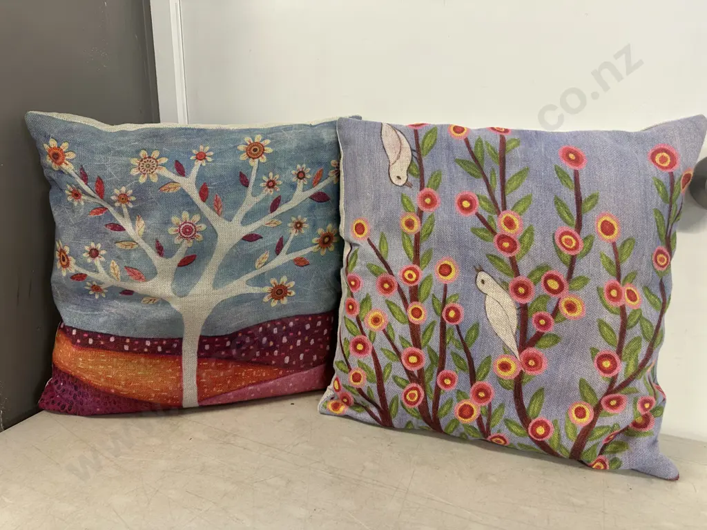 Laime Designer Throw Cushions Image 1++