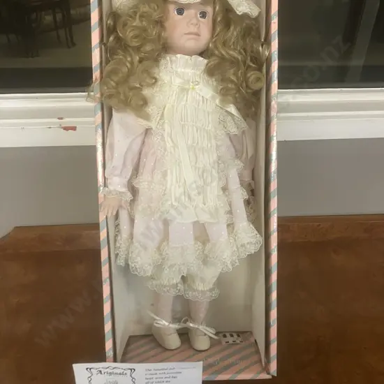 Gabrielle - Ariginals Hand Painted Porcelain Doll Limited #14 of 72, Hand Sewn Dress, New In Box (47cm)