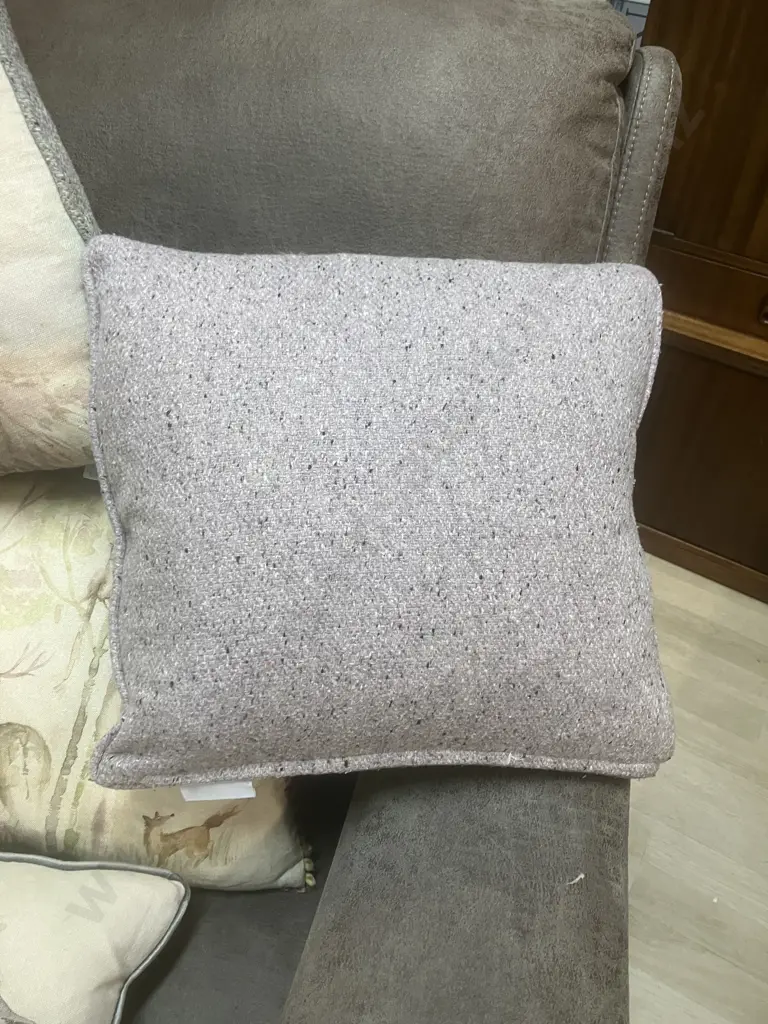 Set of Four Animal Theme Cushions With Adjustable Walking Stick Image 1++