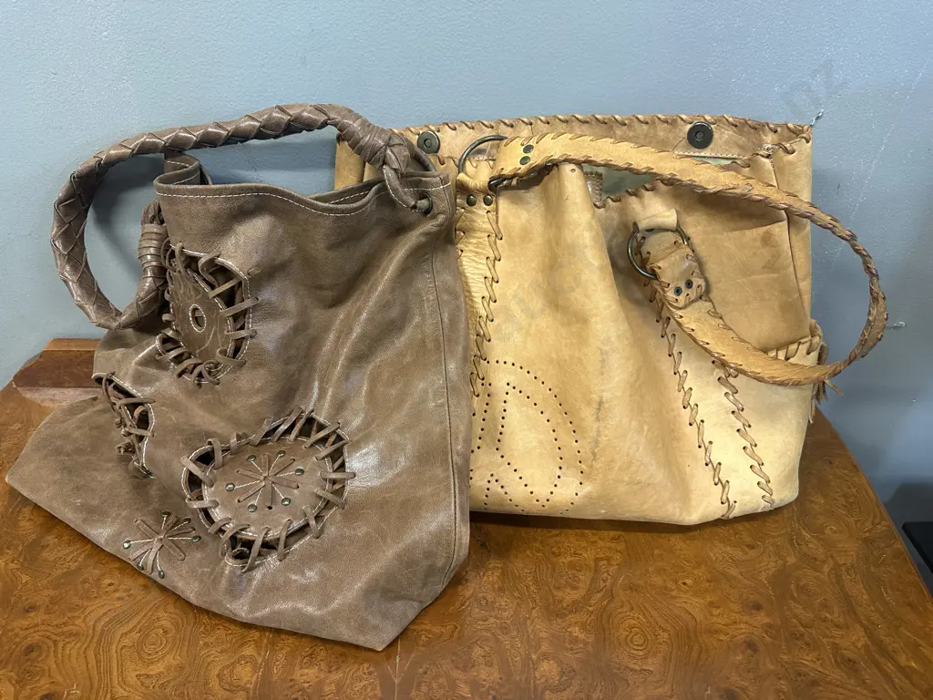 Pair Of Vintage Handbags Including Leather Image 1++