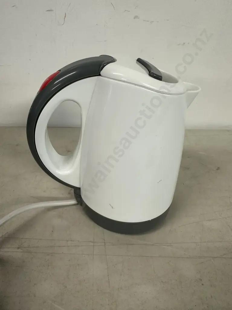 Small Vintage Korjo Jug Image 1++