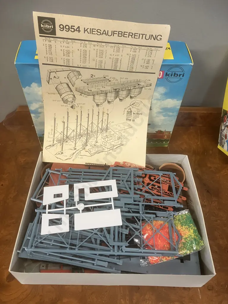 Vintage Boxed Kibri HO Kits 9808 Esso Storage Tank & 9954 Gravel Plant - West German Image 1++
