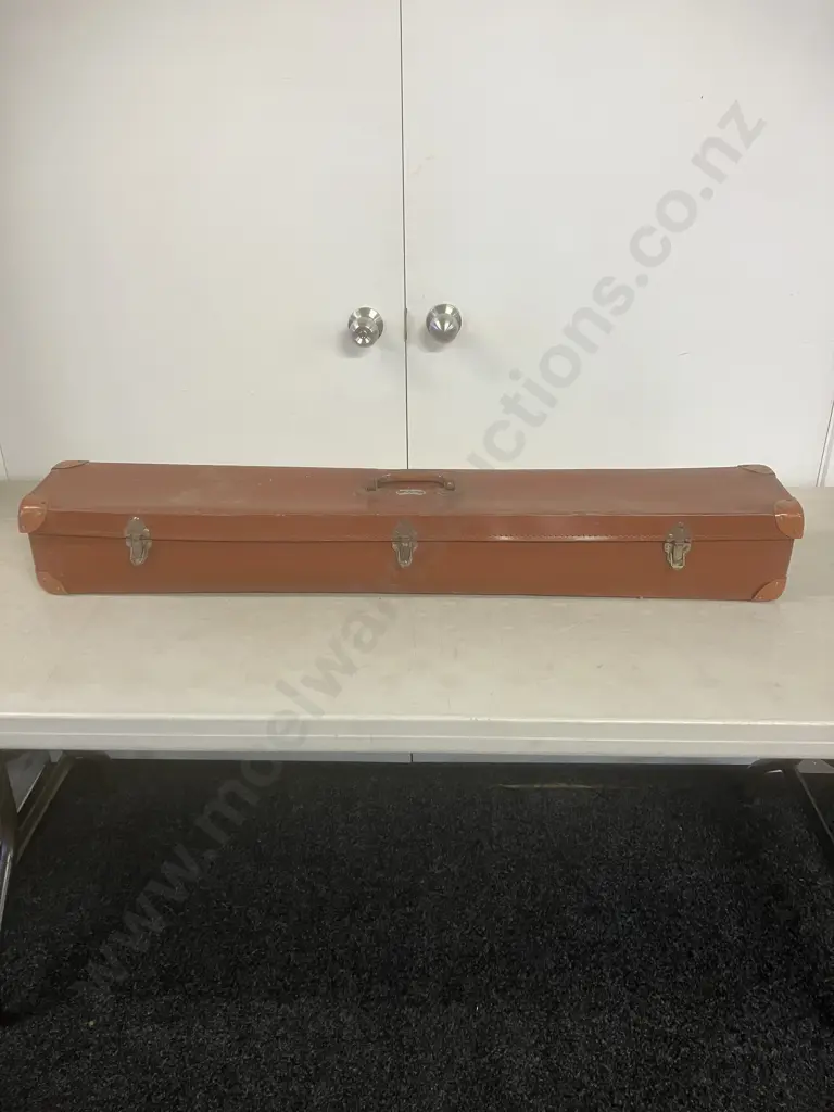 Vintage Knitmaster 4500 Knitting Machine With Original Case c1950s Made In Britain Image 1++