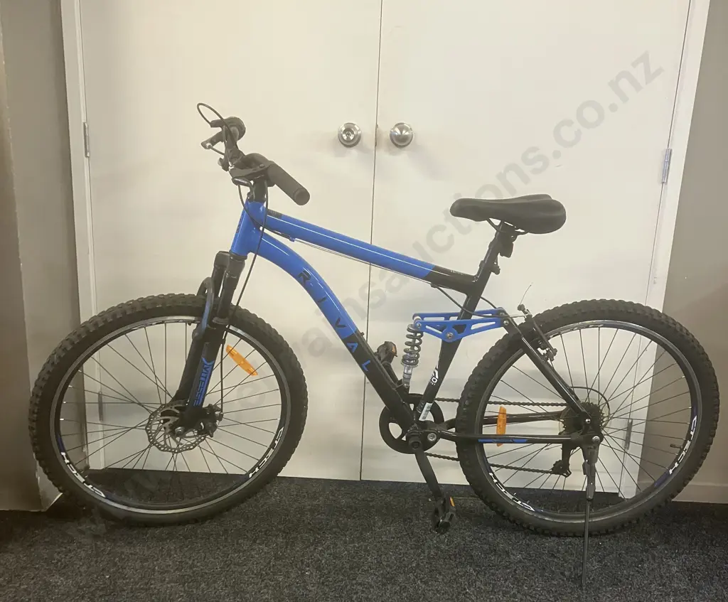 RIVAL Blue &  Black Mountain Bike Image 1++
