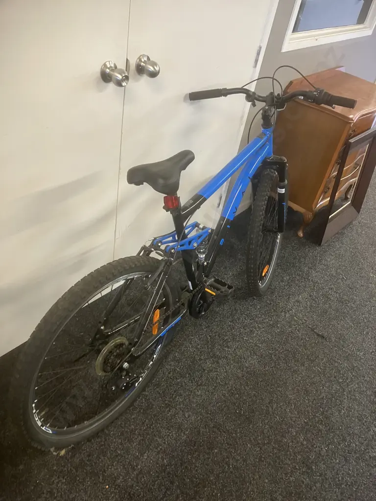 RIVAL Blue &  Black Mountain Bike Image 1++