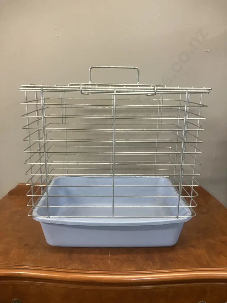 Carry Cage With Medium Litter Pan Image 1++