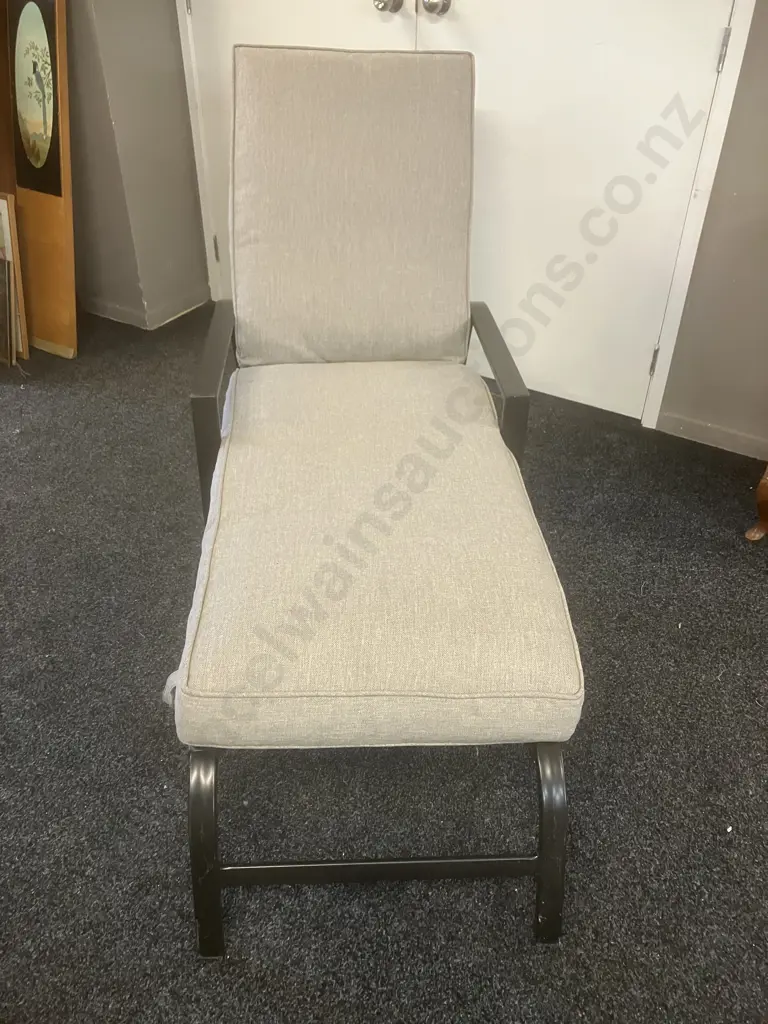 Mimosa St Andrews Sunlounger Image 1++