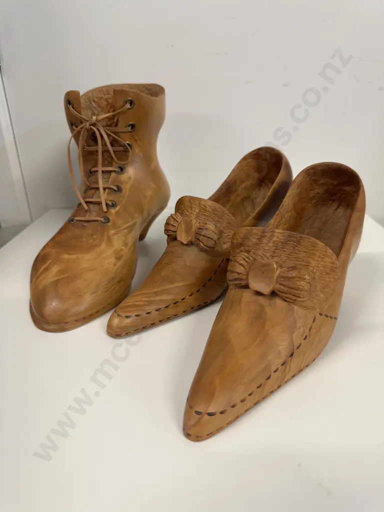 Vintage Wooden Folk Art Slip On Shoes & Boot Image 1++