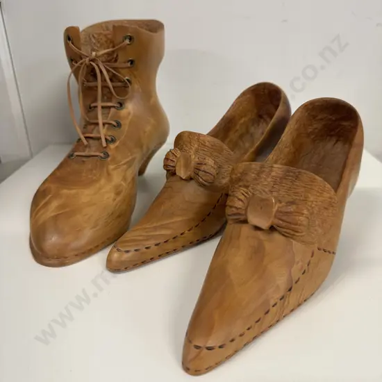 Vintage Wooden Folk Art Slip On Shoes & Boot
