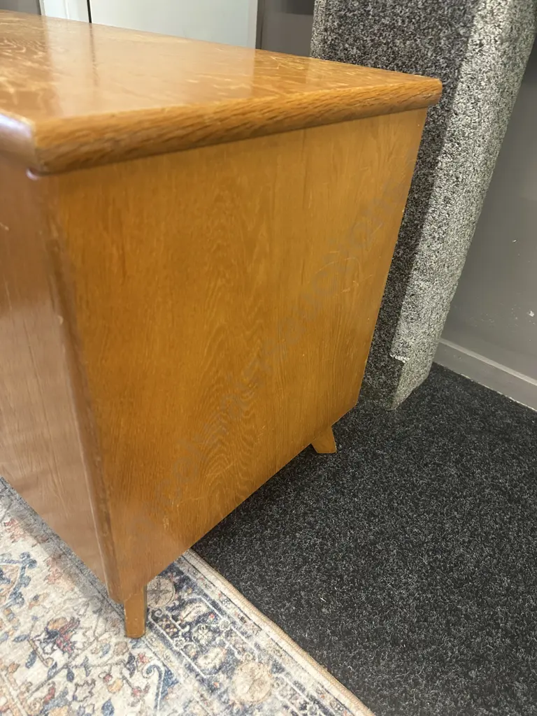 Vintage Light Oak Glory Box With Tray H56 W90 D46cm. (Lid Needs Reattaching To Hinges) Image 1++