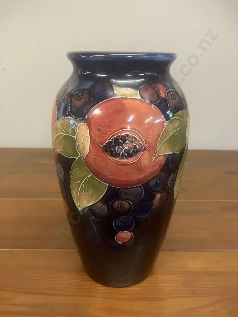 A Stunning William Moorcroft Open Pomegranate Cobalt Blue Vase With Signature On Base (1928-1945). H18.5cm Image 1++