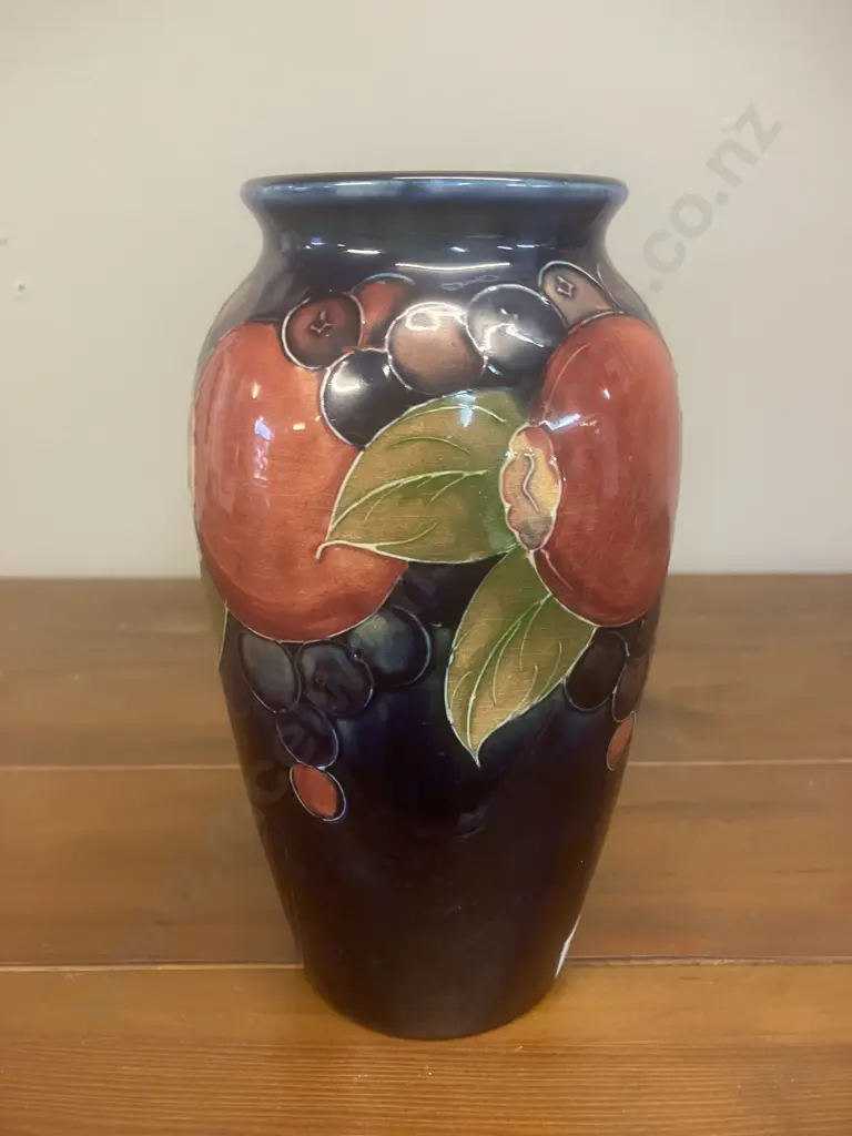 A Stunning William Moorcroft Open Pomegranate Cobalt Blue Vase With Signature On Base (1928-1945). H18.5cm Image 1++