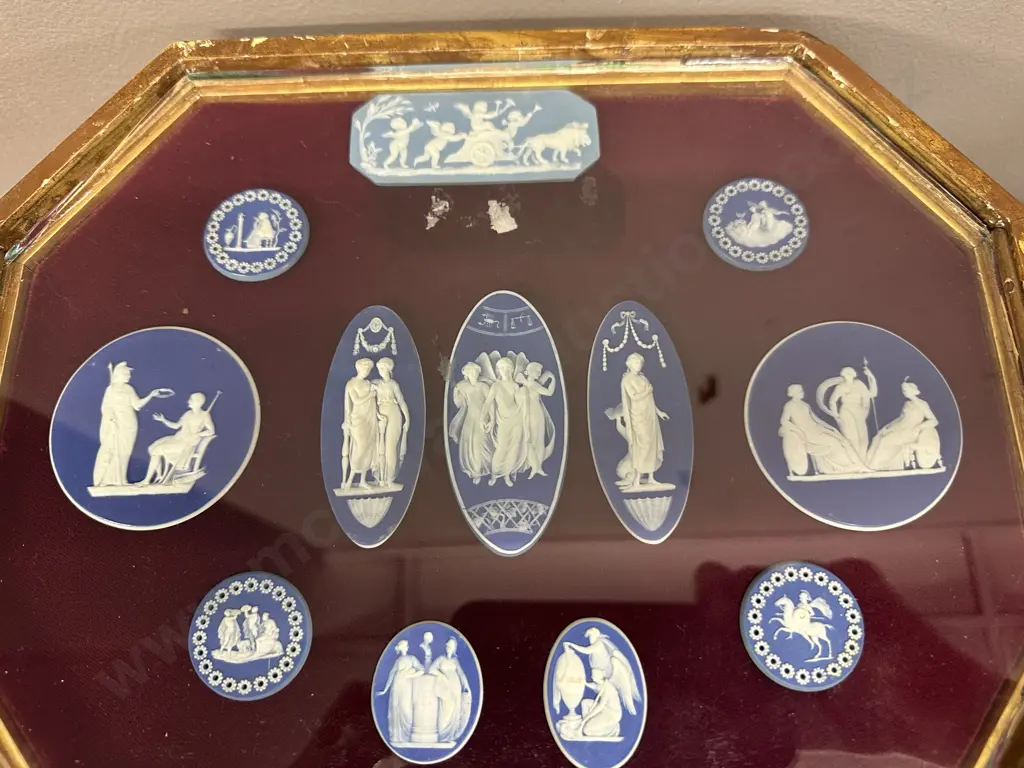 An Antique Velvet Lined Display Case, Ornate Gilt With Metal Claw Feet. 12 x Late 18th.Century Antique Wedgwood Plaques Image 1++