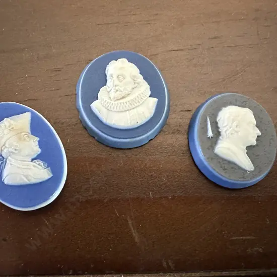 Selection of Three Antique Wedgwood Portrait Medallions - Late 18th. Century.