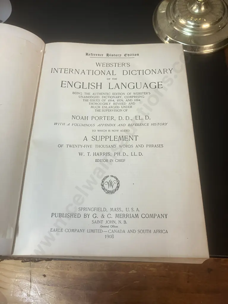 1908 Webster's International Dictionary Reference History Edition -  Large Book, Leather Bound. H13 W24 L31cm Image 1++