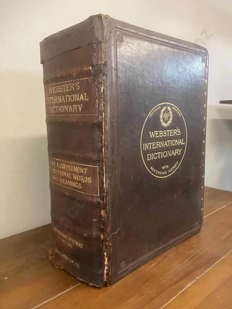 1908 Webster's International Dictionary Reference History Edition -  Large Book, Leather Bound. H13 W24 L31cm Image 1++