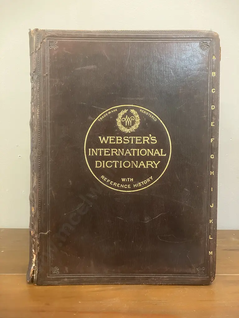 1908 Webster's International Dictionary Reference History Edition -  Large Book, Leather Bound. H13 W24 L31cm Image 1++