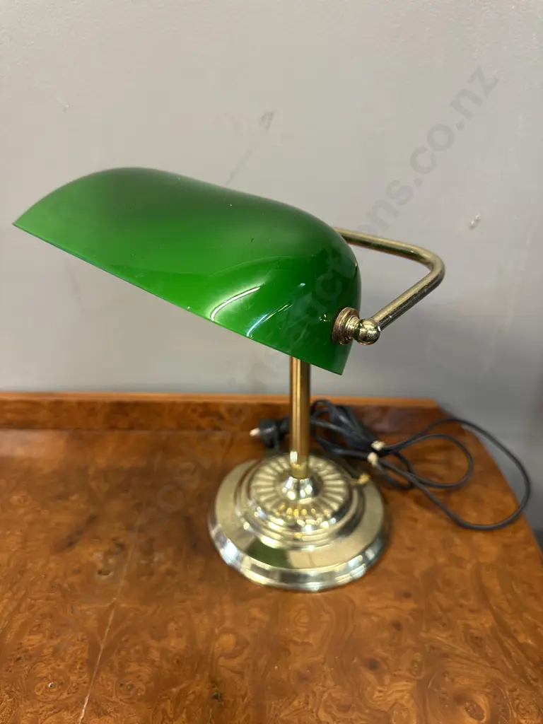 Vintage Style Bankers Lamp With Emerald Glass Shade & Brass Coloured Base Image 1++