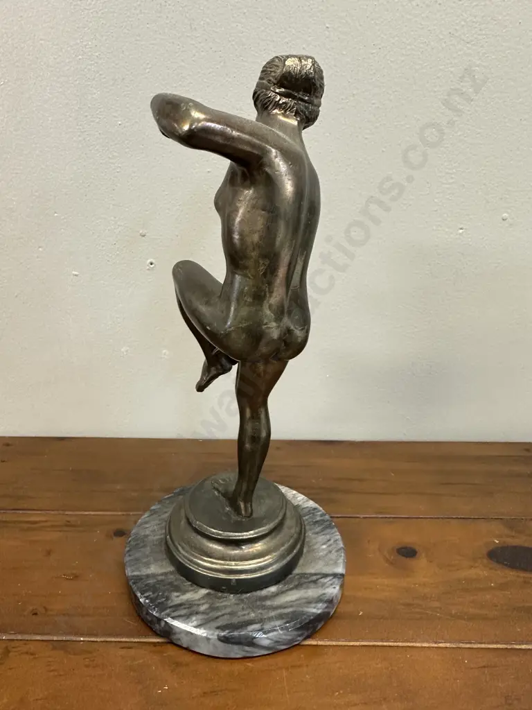 Bronze Figural Sculpture Nude Female On Tiered Round Base H26cm. Image 1++