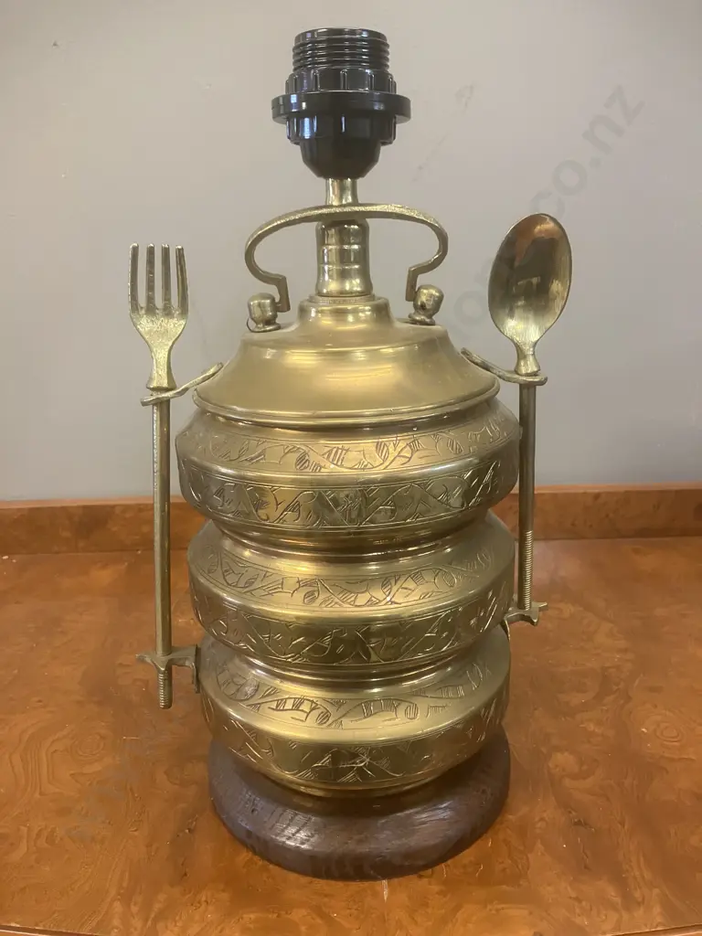Antique Etched Brass Tiffin Table Lamp. H34cm Image 1++