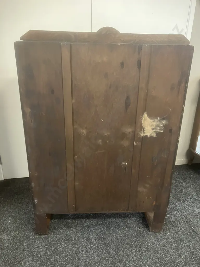 c1930's English Oak Tudor Style Bookcase - Display Cabinet, 3 Shelves, Key, Ball Feet. H126 W87 D30cm (1 Leg Needs Glue) Image 1++