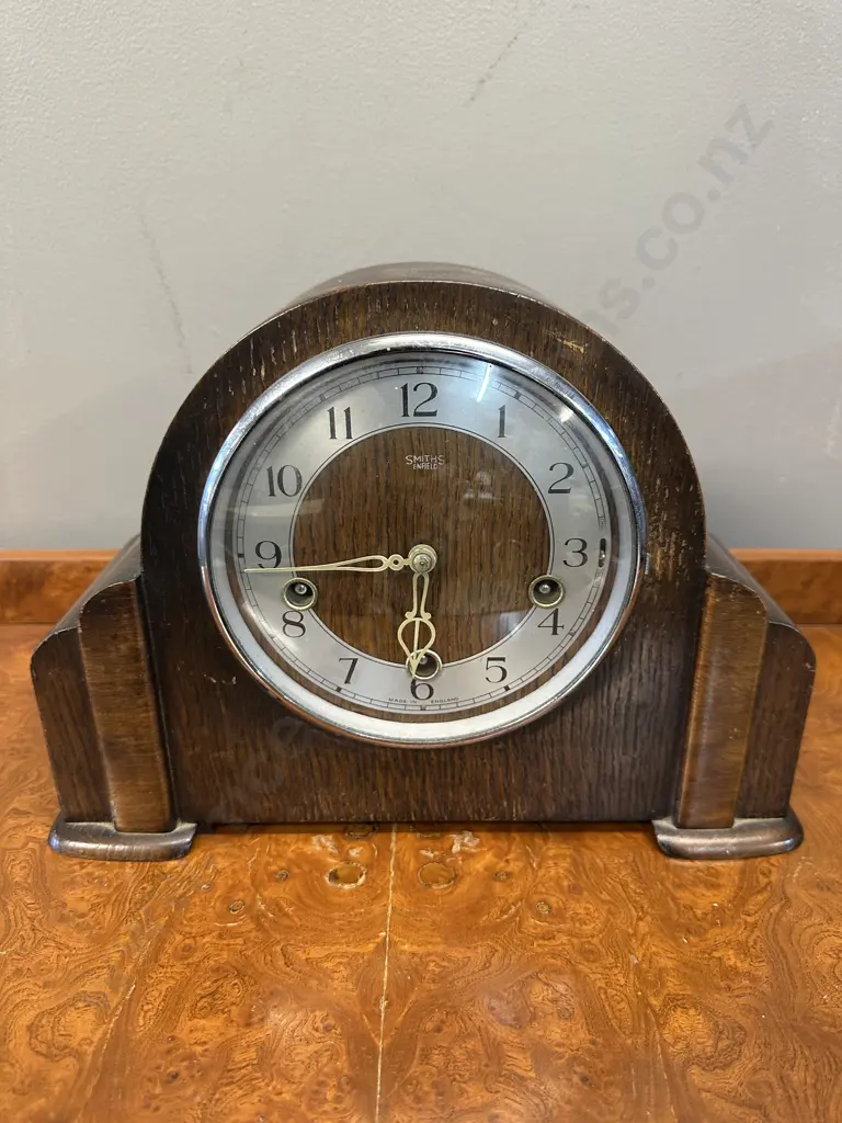 Smiths Enfield Antique Oak Cased Mantle Clock With Key Made In England Image 1++