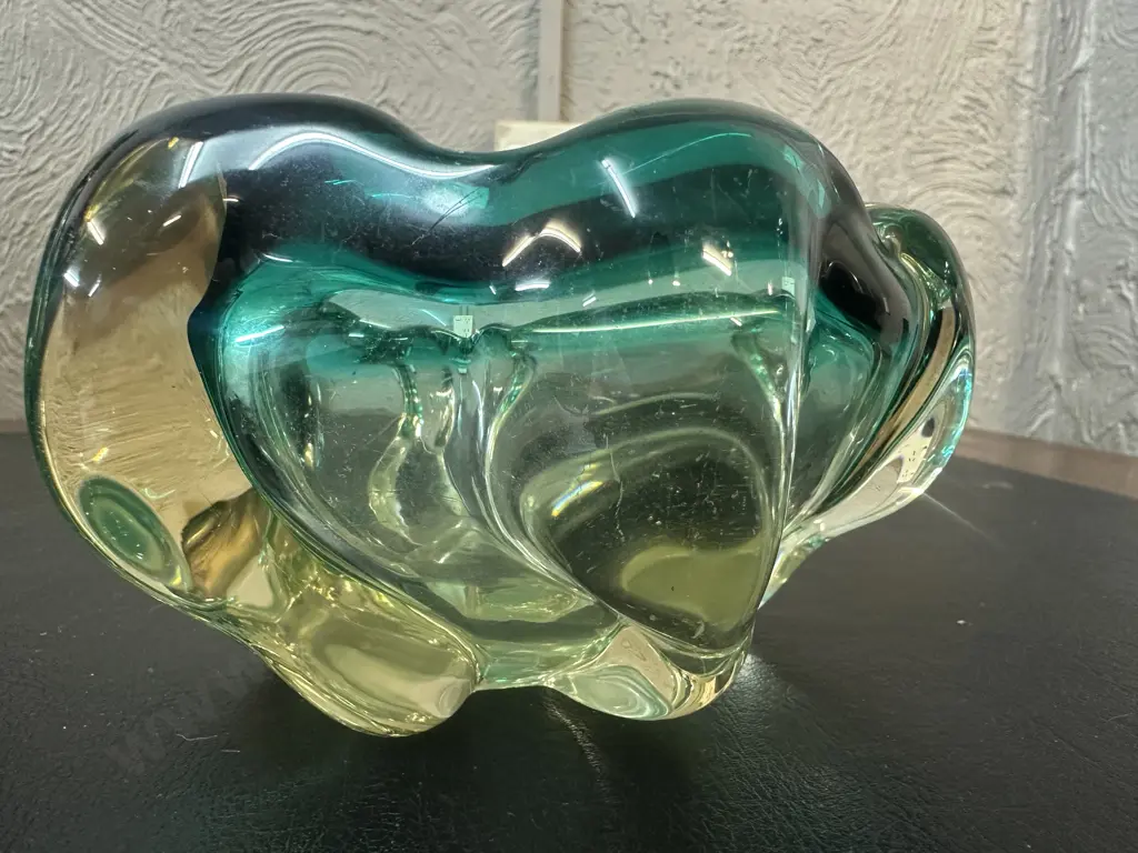 Vintage Mid Century Free Form Lobed Art Glass Bowl H9cm. Image 1++