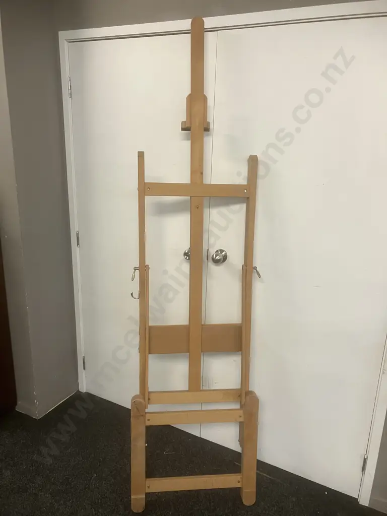 Large MABEF Studio Easel - Made In Italy Image 1++