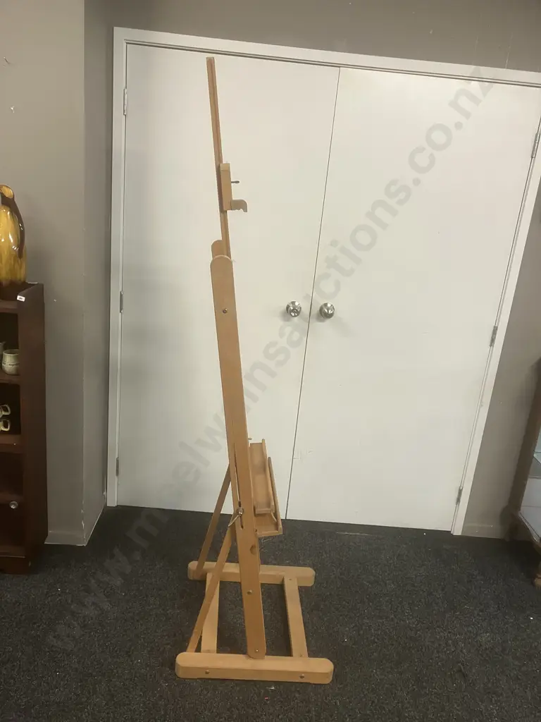 Large MABEF Studio Easel - Made In Italy Image 1++
