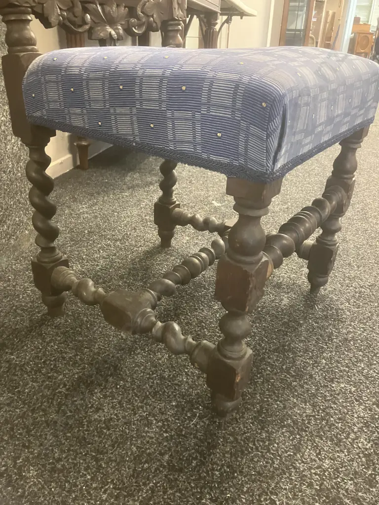Antique c1800's Dining Chair, Oak Barley Twist, Scrolled Crests With Carved Mask, Turned Stretchers, Upholstered Image 1++