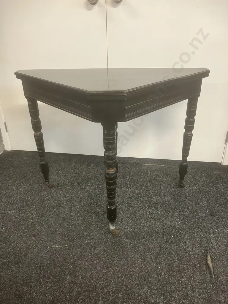 An Edwards and Roberts Style Antique Ebonised Card Table, Turnover Top Green Baize, Turned Supports & Castors. 72 x 96cm Image 1++