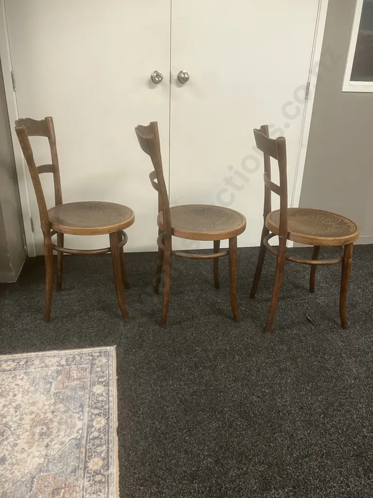 Antique Bentwood Chairs by Jacob & Josef Kohn Vienna, Stamped Base and/or Original Paper Label, Set of 3. 1890-1910 Image 1++