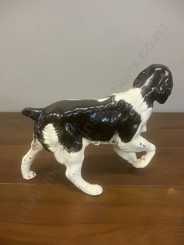 A Vintage Beswick Springer Spaniel Porcelain Figurine: Model #3135 - England H12.5cm Image 1++