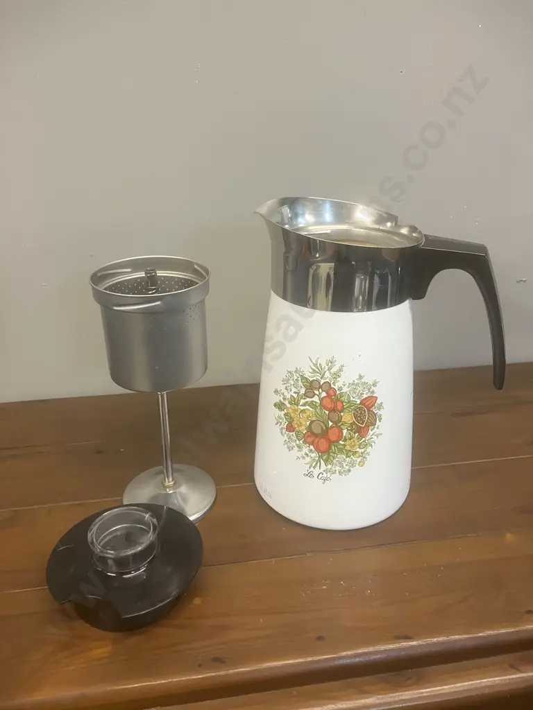 Vintage Corning Ware 10-Cup Le Cafe "Spice of Life" Stove Top Coffee Pot. Model  P-149-8 Image 1++
