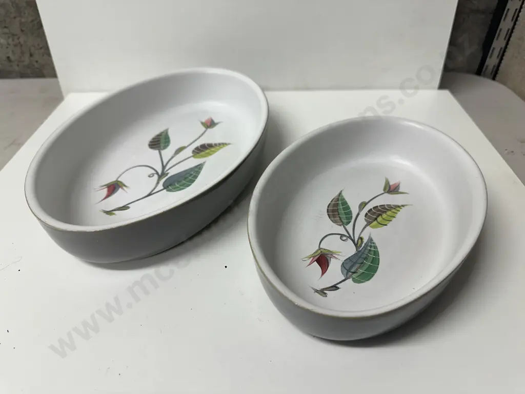 Denby Langley Stoneware 'Spring' Pattern Oval Serving Dishes 10 1/4 & 8 1/2 Image 1++