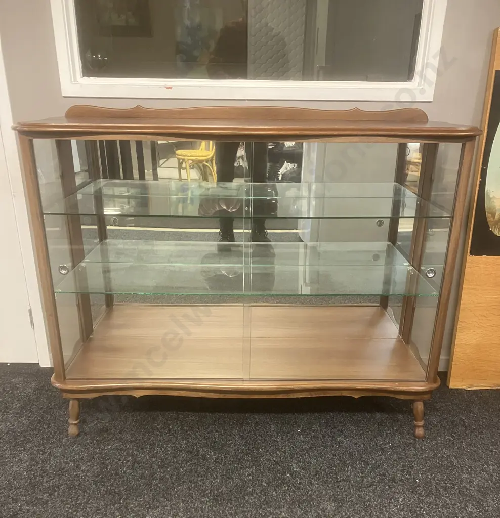 Vintage Mahogany & Glass China Display Cabinet, Mirror Backed, Glass Shelves & Sides, Turned Legs. H98 W121.5 D39cm Image 1++