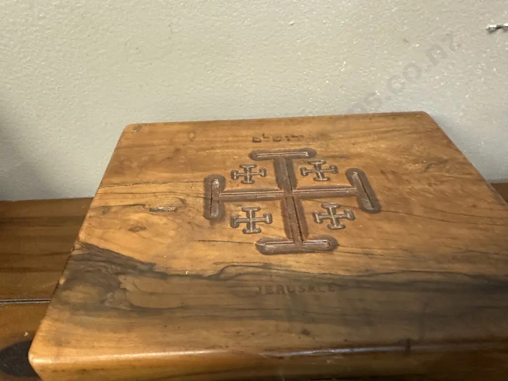 Wooden Jewellery Box Carved Religous Themed Top H7 W20 D16.5cm. Image 1++