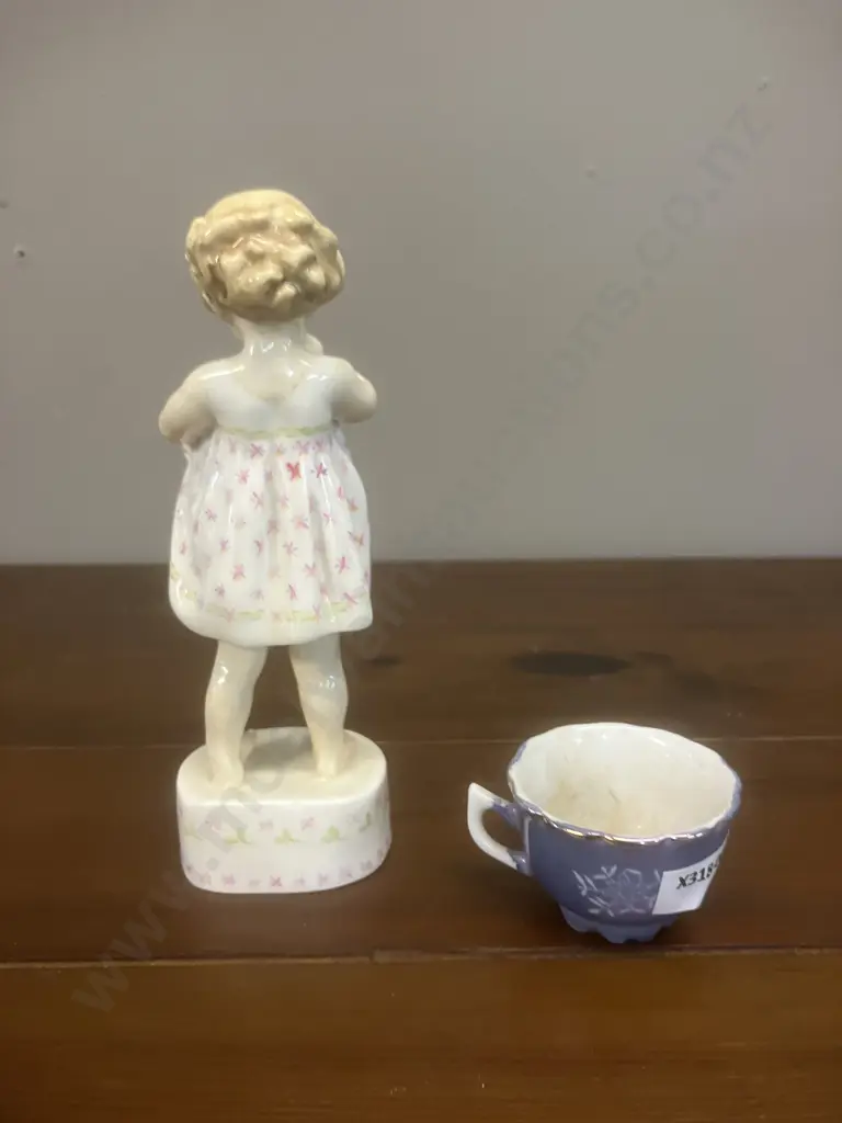 A Royal Worcester "Only Me" Porcelain Figure #3226 FC Doughty c1950's - England. H15.5cm With a Lusterware Demitasse Cup Image 1++