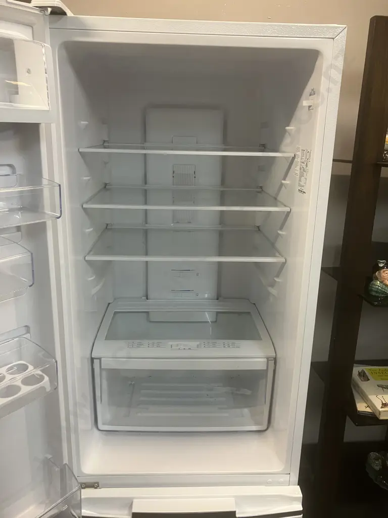 Westinghouse 346L Bottom Mount Frost Free Fridge Freezer - White. WBB3700WH Image 1++