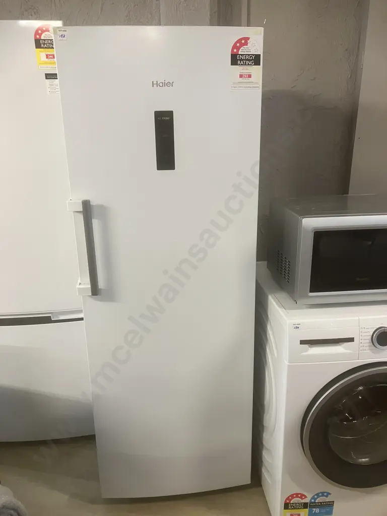 Haier Vertical Freezer Model HVF260WHZ Image 1++
